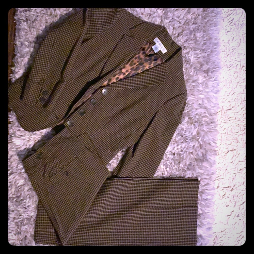 Nine West suit